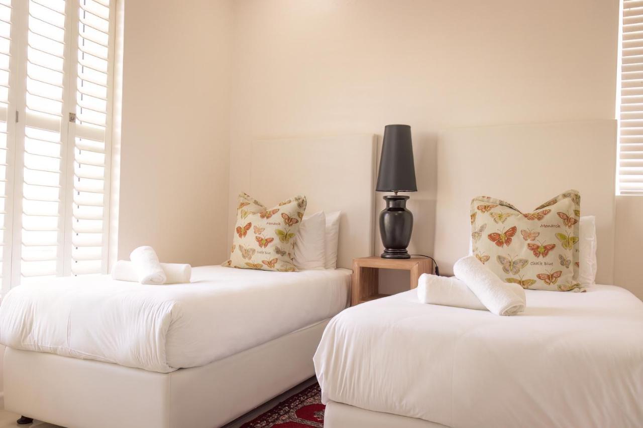 Beach Club Self Catering Apartments Mossel Bay Exterior photo