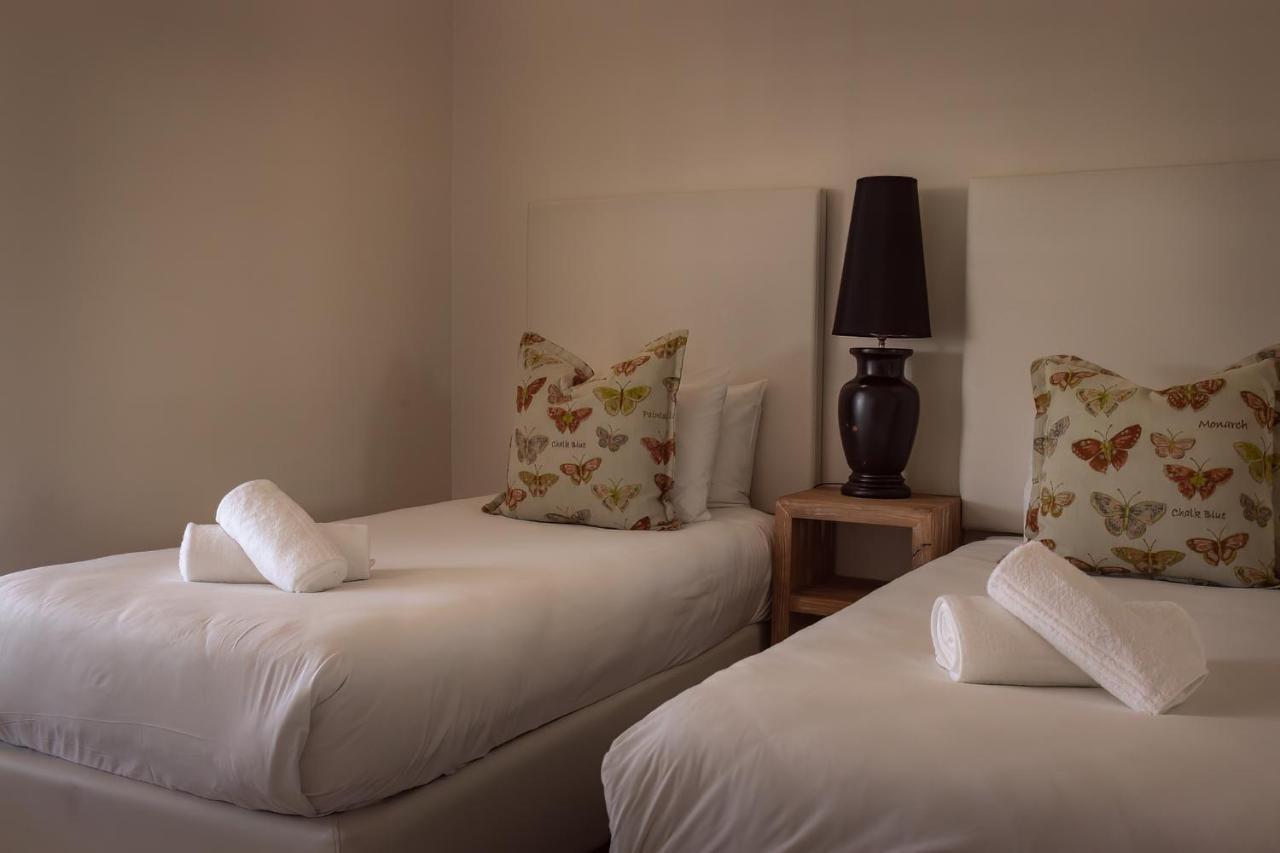 Beach Club Self Catering Apartments Mossel Bay Exterior photo
