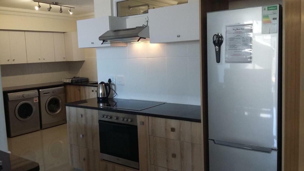 Beach Club Self Catering Apartments Mossel Bay Exterior photo
